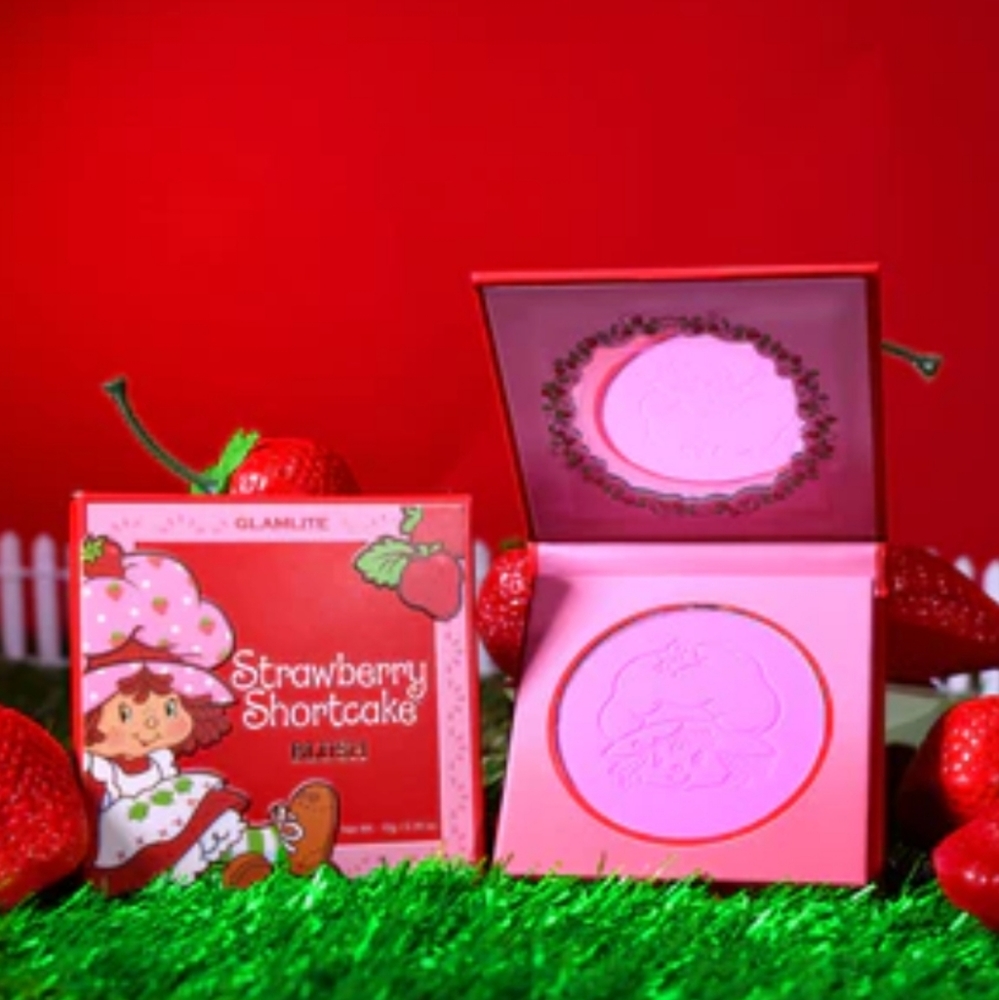 Strawberry Shortcake PR Box Full Makeup Collection Set 🍓 - Picture 5 of 15